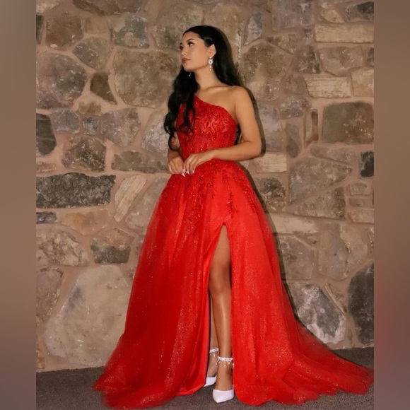 Red Jovani One Shoulder Gown - Picture 4 of 4